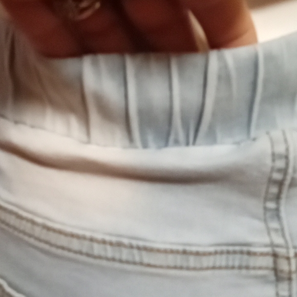 Wave elastic tie waist distressed knee length shorts - Picture 10 of 12